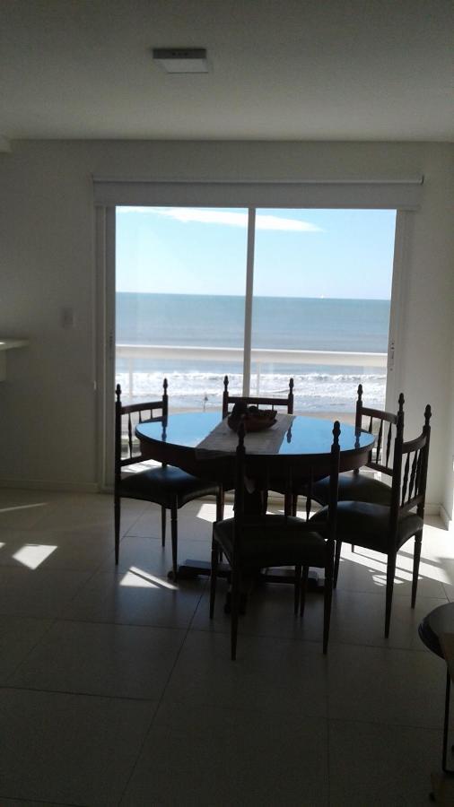 Departamento Frente Al Mar 2 1/2 Ambiente * Mar del Plata